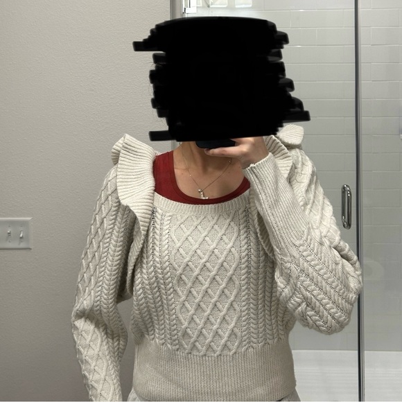 H&M Cream Sweater - Picture 4 of 4